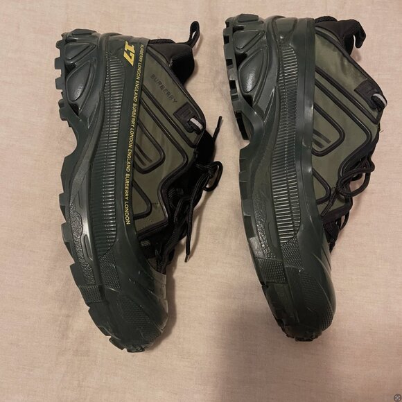 Burberry Nylon And Suede Arthur Sneakers In Green - Picture 6 of 13